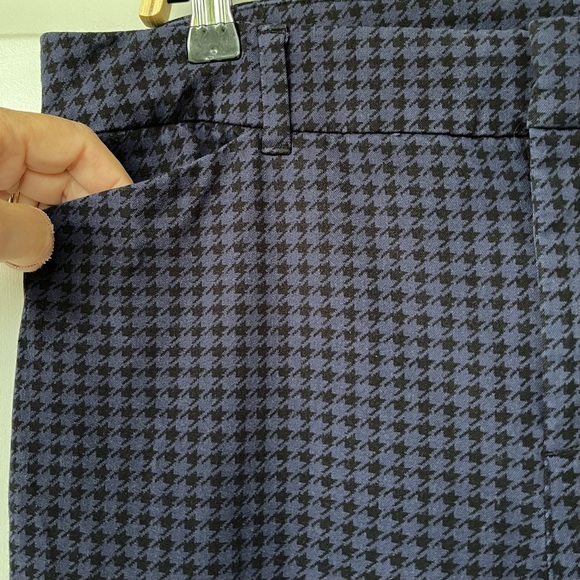 •Old Navy• Houndstooth Navy/Black Pixie High Rise Pants - Size 14 - Picture 3 of 8